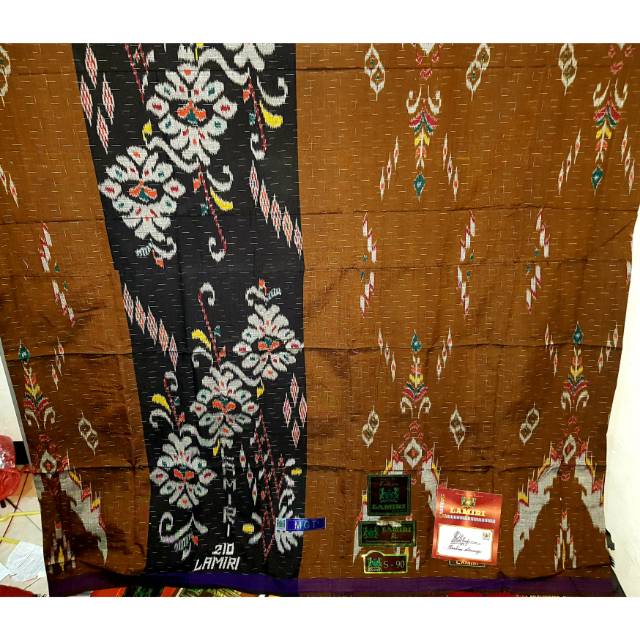 Lamiri MGT sutra gerimis