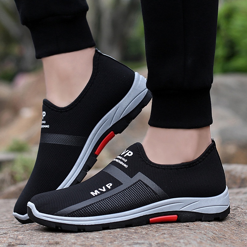 QINGSHUI Sepatu Pria MVP Kualitas Tinggi ,Sepatu Slip on Pria Yang Nyaman ,Sepatu Pria Sneakers,Sepatu Berjalan Pria Bernapas