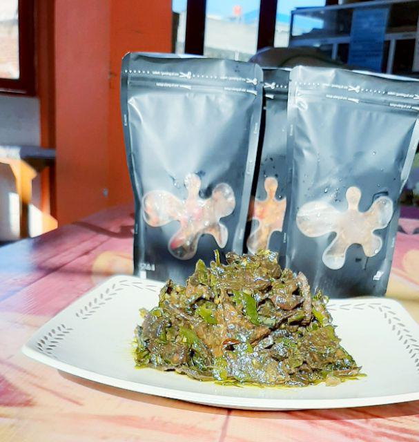 Standing Pouch Window Putih Dan Hitam Doff 150gr (9x15cm) - 100 Pcs