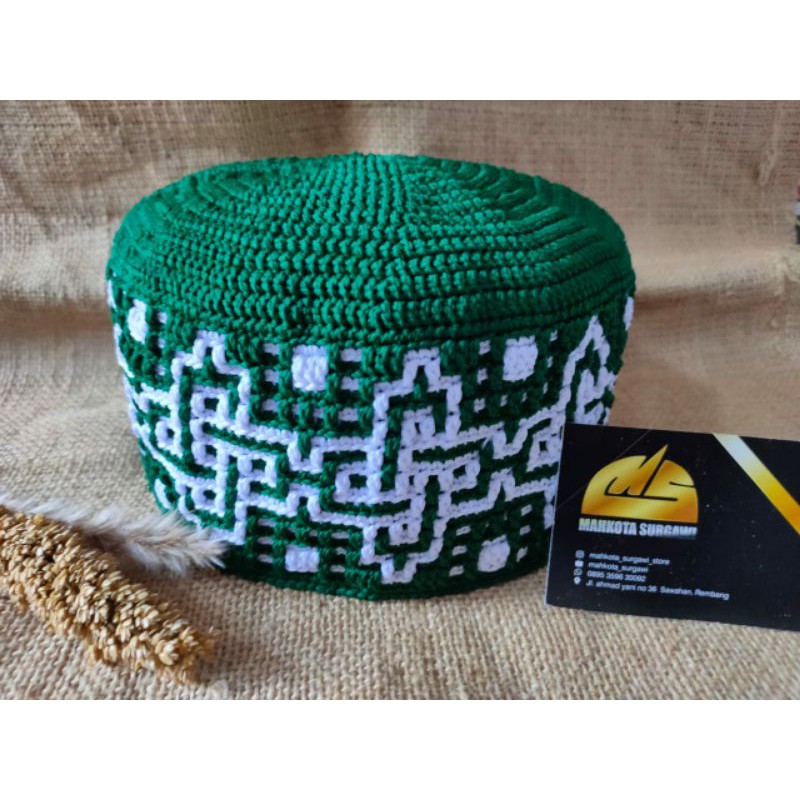 PECI RAJUT MOTIF MOZAIK CHAIN TIMBUL