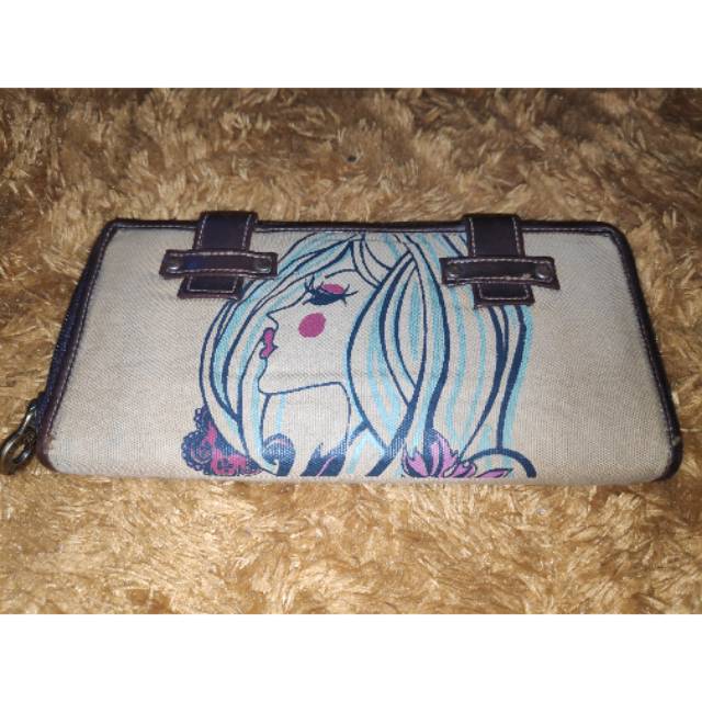 Preloved Dompet Sophie Paris