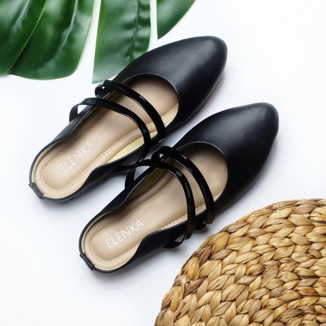 Sepatu wanita Bigsize seri Caroline Black