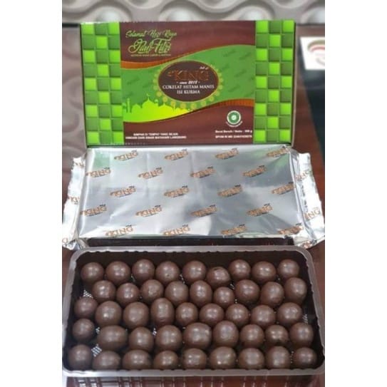 

PROMO Murah D'king Bonibol Cokelat Isi Kurma 500 gr (Bonibol Coklat Bola/ Biskuit Salut New) Snack Makanan Ringan Manis Enak BONIBOL