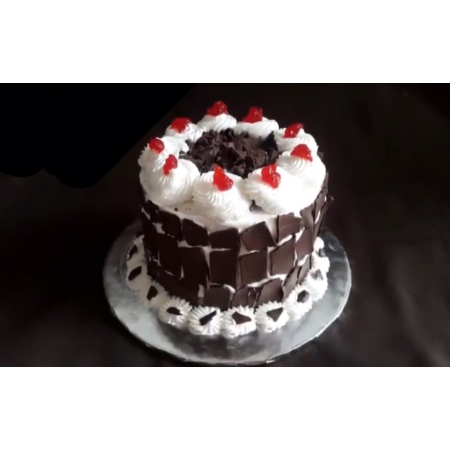KUE ULANG TAHUN BLACK FOREST MURAH