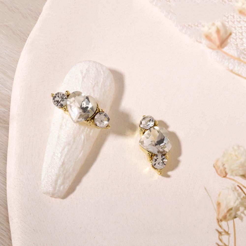AUGUSTINA Agustina Jantung Kuku Berlian Buatan Mewah Fashion 3D Pesona Kuku Bentuk Cinta Nail Drills Nail Art Ornamen Zirkon Glitter Kuku Permata