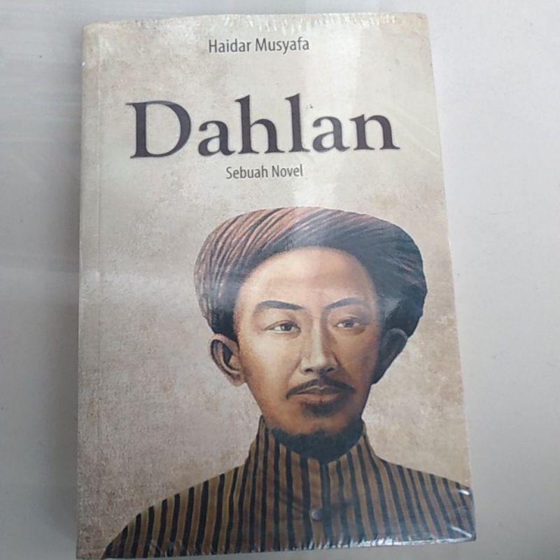 BUKU DAHLAN SEBUAH NOVEL