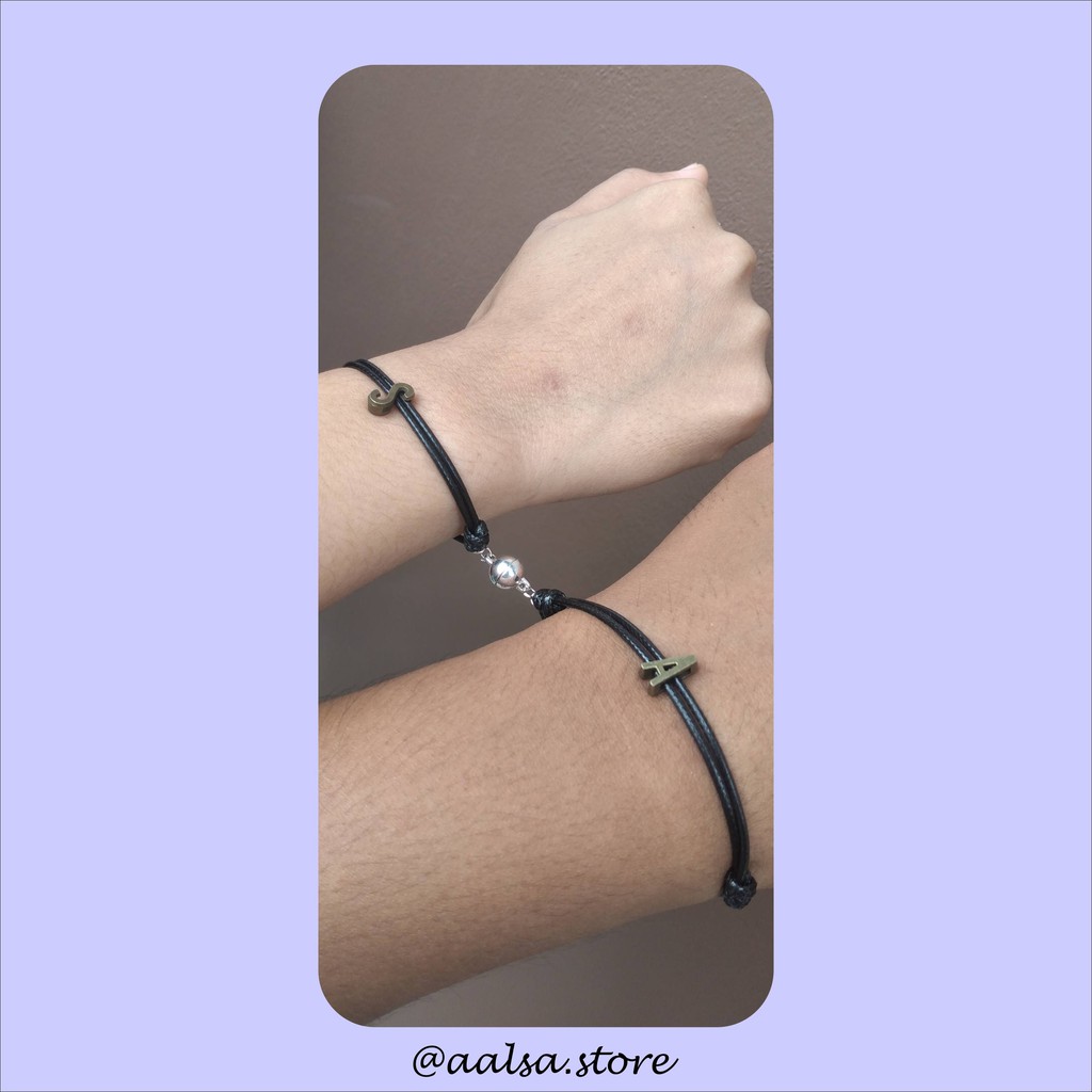 2 Pcs Gelang Couple Magnet Inisial - Handmade