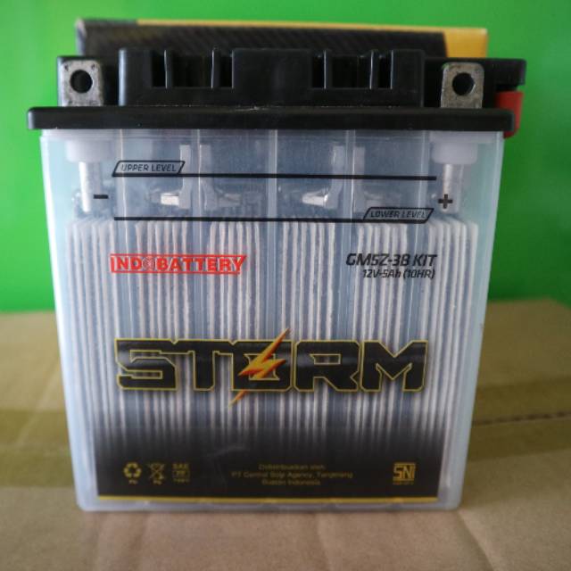 Aki basah untuk sepeda motor merk storm indobattery gm5z-3b (12v 5 ah)