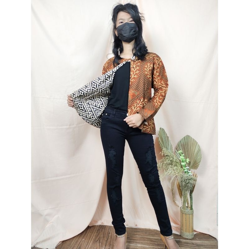 SB Collection Outer Batik Arlina  2in1 Blazer Wanita Kancing Satu