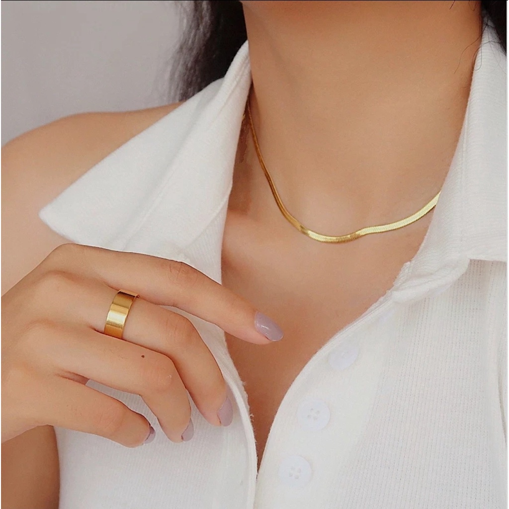 Kalung Titanium Untuk Wanita dan Pria Jenis Rantai Belut Pipih Warna Gold