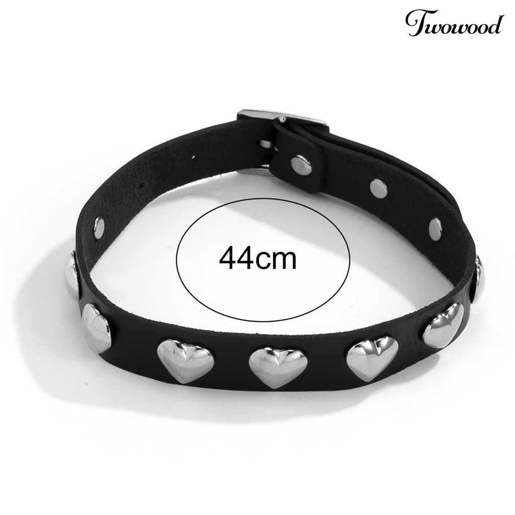Kalung Choker Leher Bahan Kulit Imitasi Adjustable Desain Hati Gaya Gothic Untuk Wanita