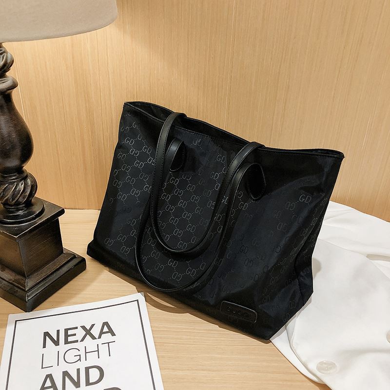 JT82450 /Tas Selempang Wanita Cantik Motif GD Import