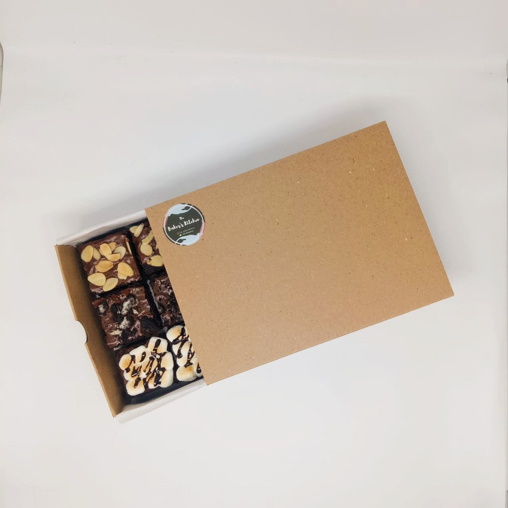 

Assorted Brownies (12 pcs)