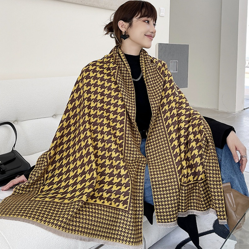 Syal "Edna" 65 x 190 Anggun motif Houndstooth yang mewah Bahan High Grade Cashmere Immitation