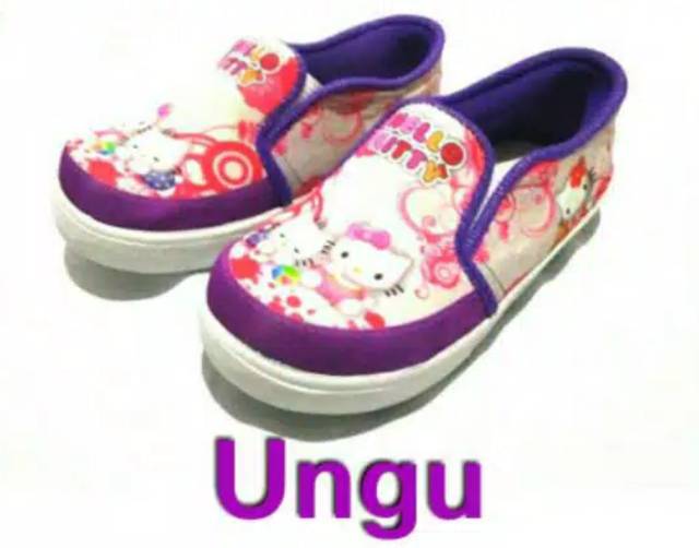 Sepatu Anak Hello Kitty / Slip on anak Hello Kitty