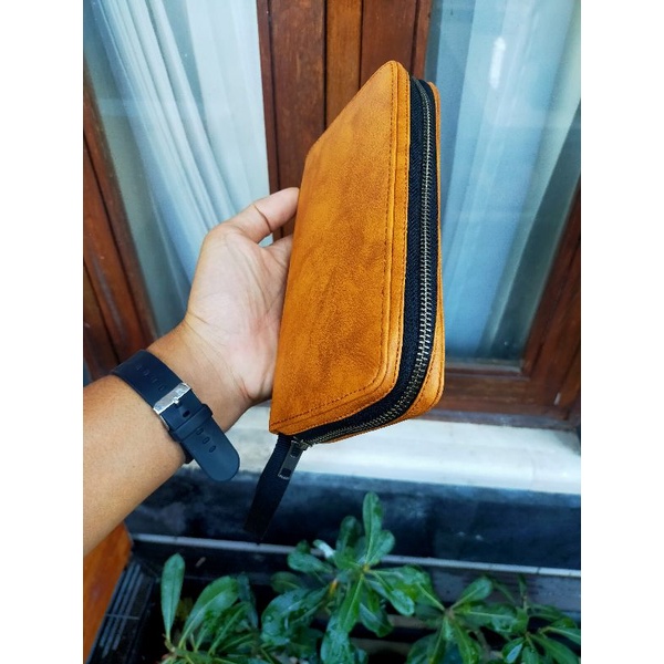 Dompet Taji Resleting tali pendek