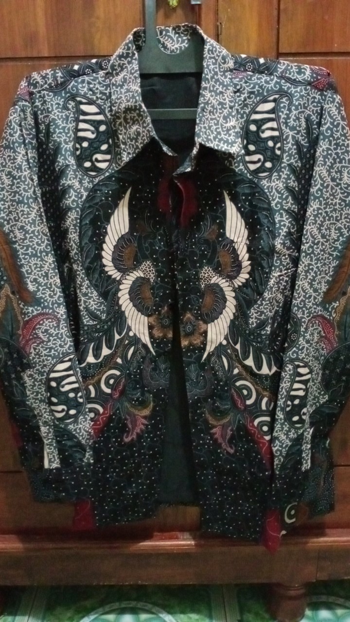 Kain Batik Solo (cabut) Motif Manuk Galaran Warna Ungu Tua