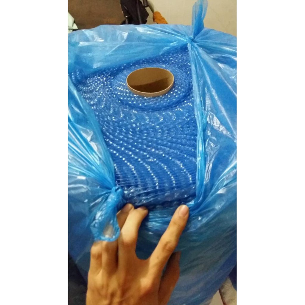 

Bubble Wrap Plastik Hitam / Merah / Biru - Roll Besar & Tebal & Kuat The.Sassy