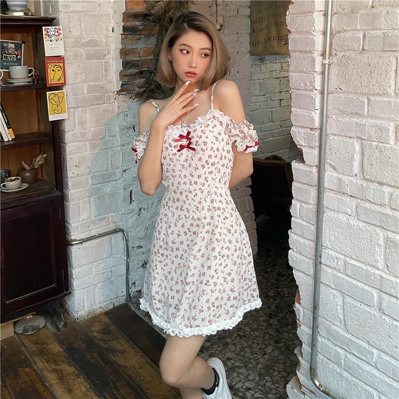 #Sisjuly #Sweetheart Trap Zhizhitaotao lucu satu bahu rok suspender wanita pinggang puff lengan gaun