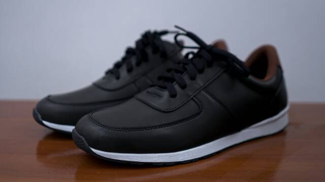 (PROMO) Sepatu Sneakers Pria Kulit Sintesis Premium HEROES FREY Sepatu Sneakers Kasual Pria