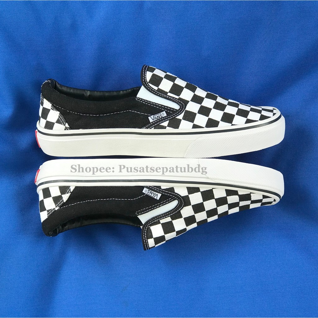 VANS SLIPON CHECKERBOARD BLACK WHITE DT