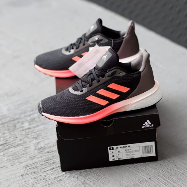 ADIDAS ASTRARUN (BNIB)
