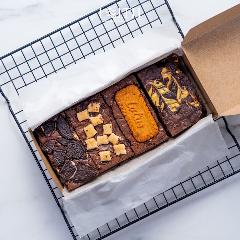 

Box of Four Brownie