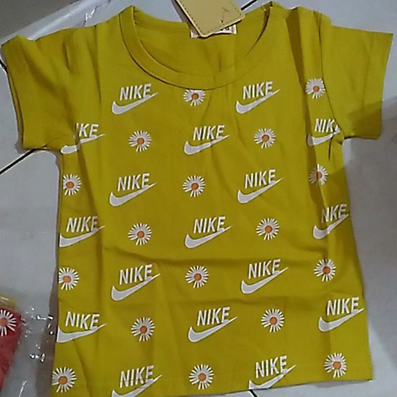 kaos kuning  22