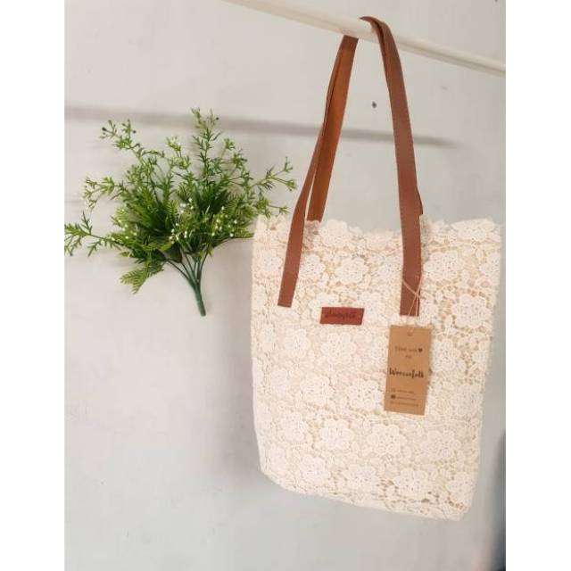 TAS TOTEBAG LACE (Off white)