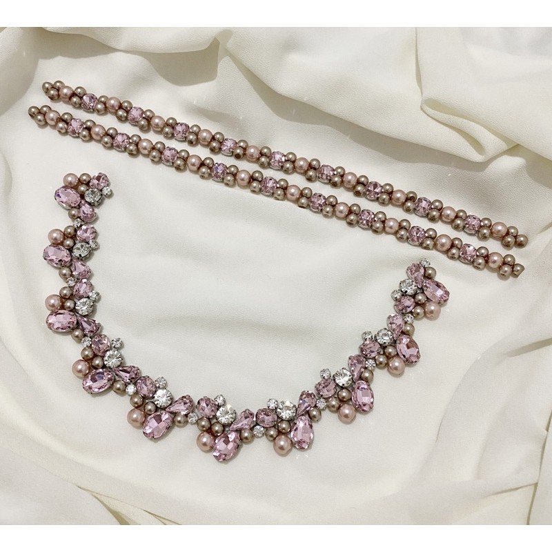 Payet Rangkai Set Leher dan Lengan Dusty Beige