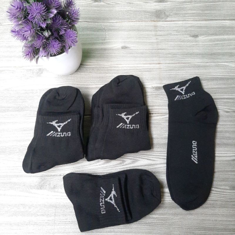Kaos Kaki Pendek Di Atas Mata Kaki  Olahraga Mizuno sprot hitam. navy