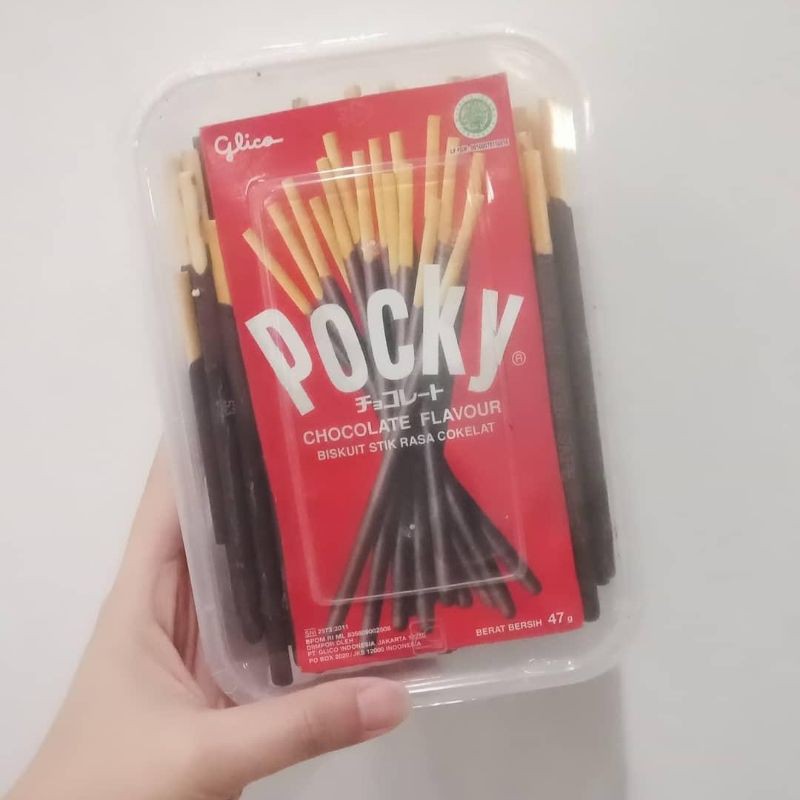 

POCKY CHOCOLATE 250 GRAM