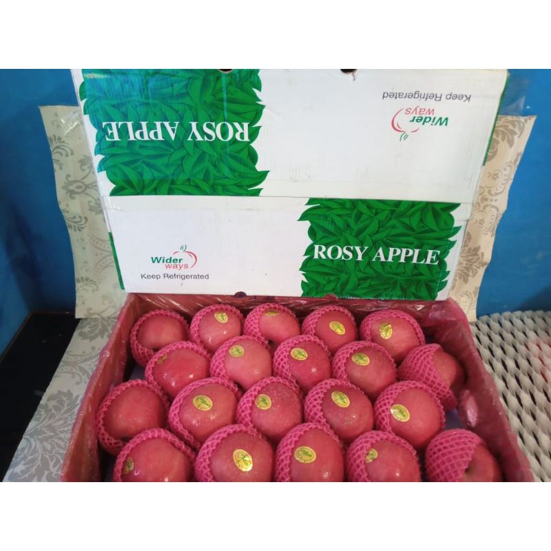 

BUAH SEGAR ALBAROKAH-APEL FUJI WAIDERWAYS PREMIUM