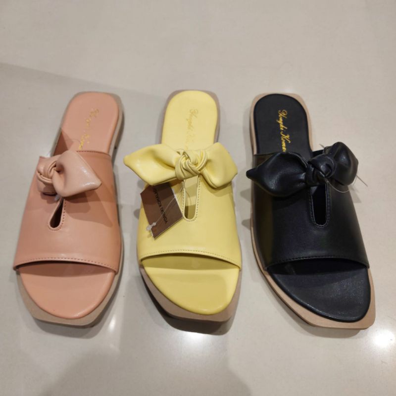 sandal flat wanita yongki komaladi