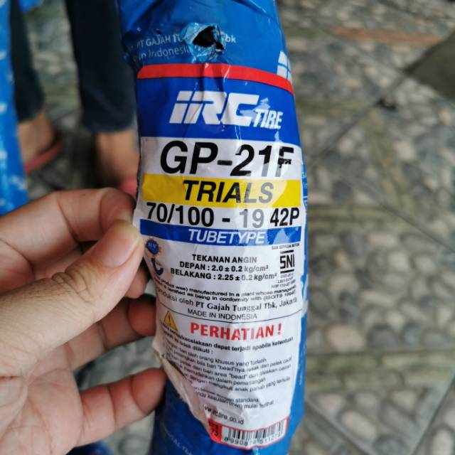 IRC 70 100 19 GP 21F TUBETYPE BAN TRAIL TAHU VELG RING 19