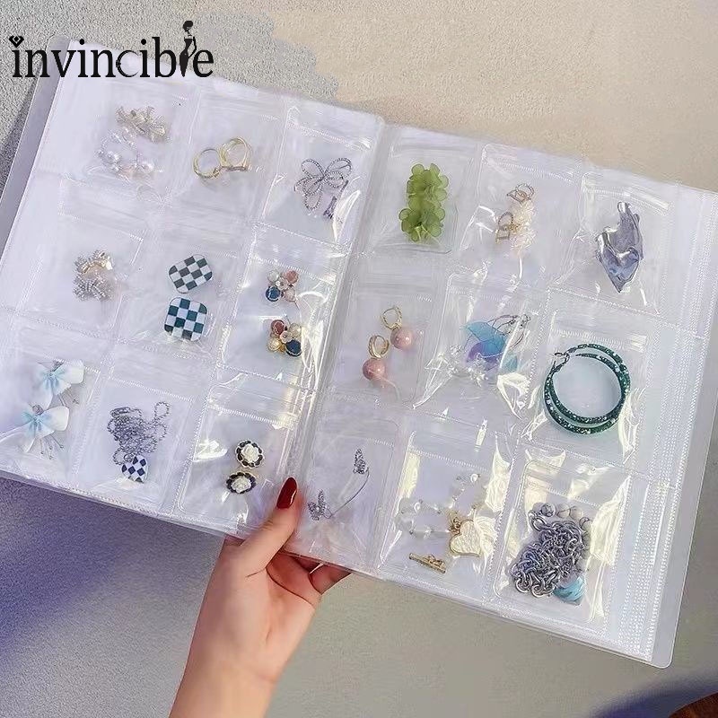 1pc Buku Album Penyimpanan Perhiasan Bahan Plastik Transparan Anti Debu Untuk Hadiah