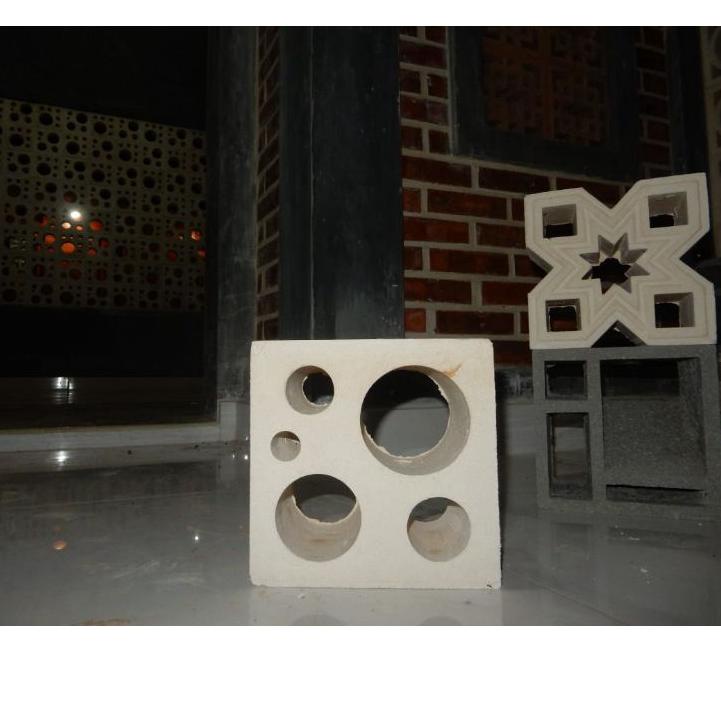 CodeEe3E8--Roster motif tapak kucing/Roster beton/Roster beton minimalis