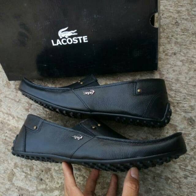 SEPATU KULIT LACOSTE