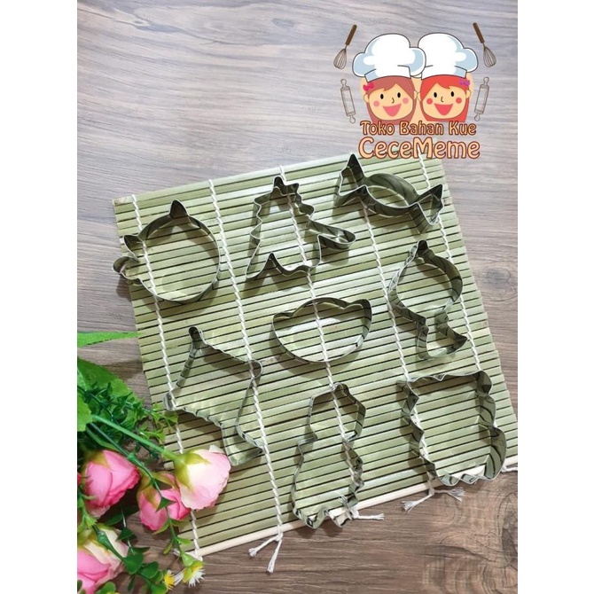 

CETAKAN NASTAR KUE KERING KASTENGEL CUTTER COOKIES CUTTER KUKIS IMLEK XCD521XS