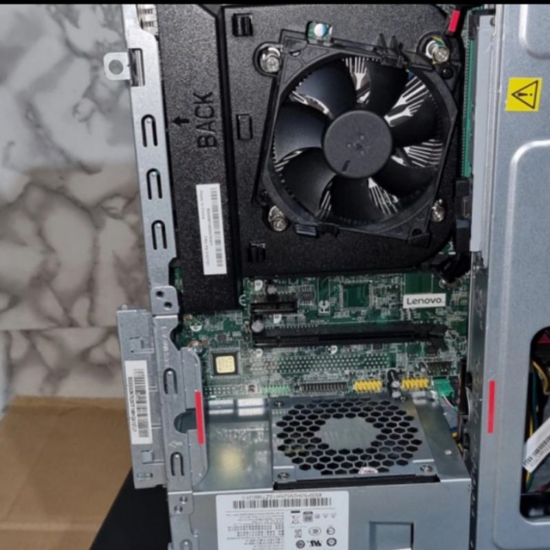 LENOVO M910S /CORE I5-7500/RAM 16GB/HDD 500GB/DVD RW