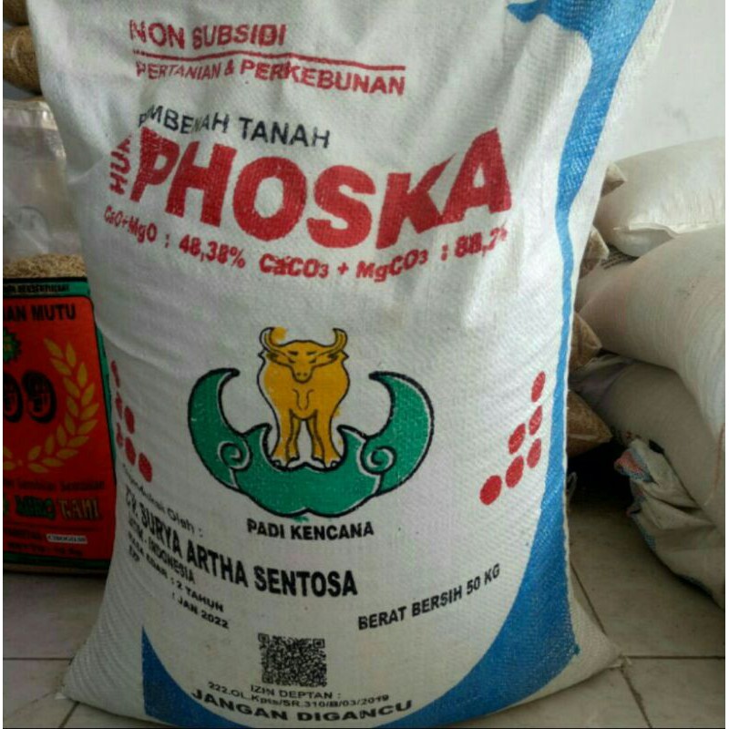 PUPUK PHOSKA (repack 500gr /1kg) pupuk NON subsidi/pemicu pertumbuhan dauh buah tanaman hias,pangan