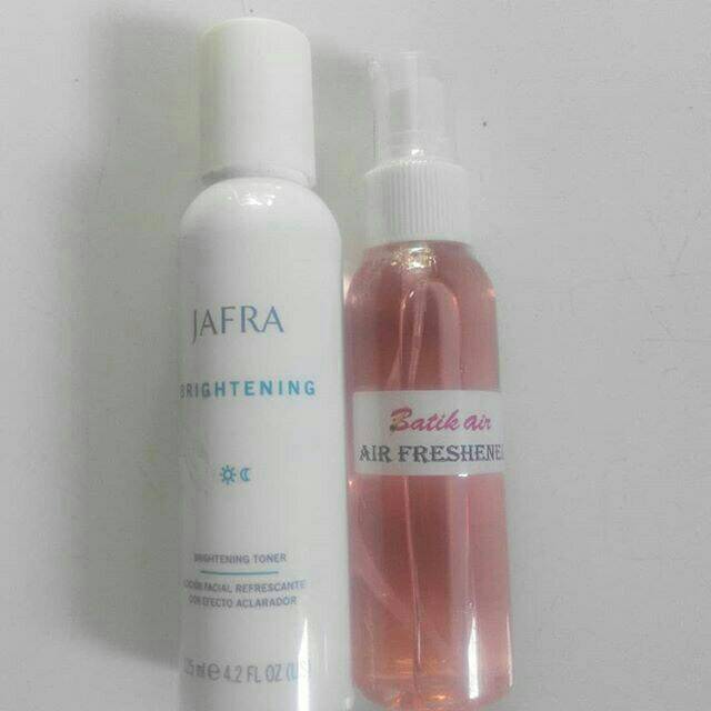 Toner brightening jafra dan batik air parfume