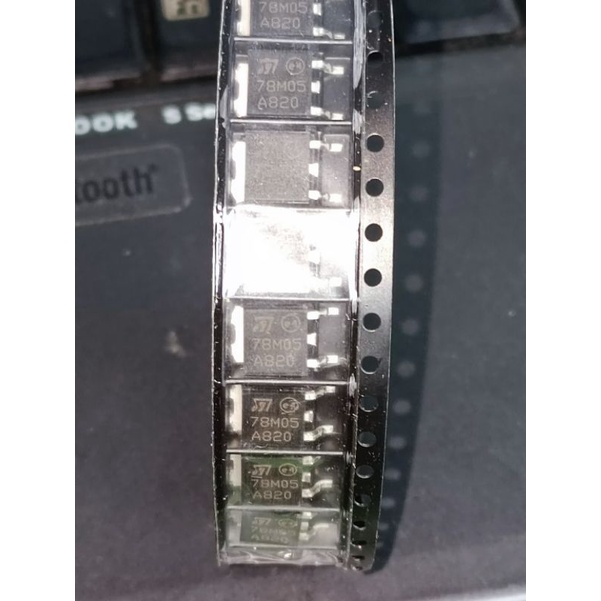 78M05 IC Regulator 5 Volt
