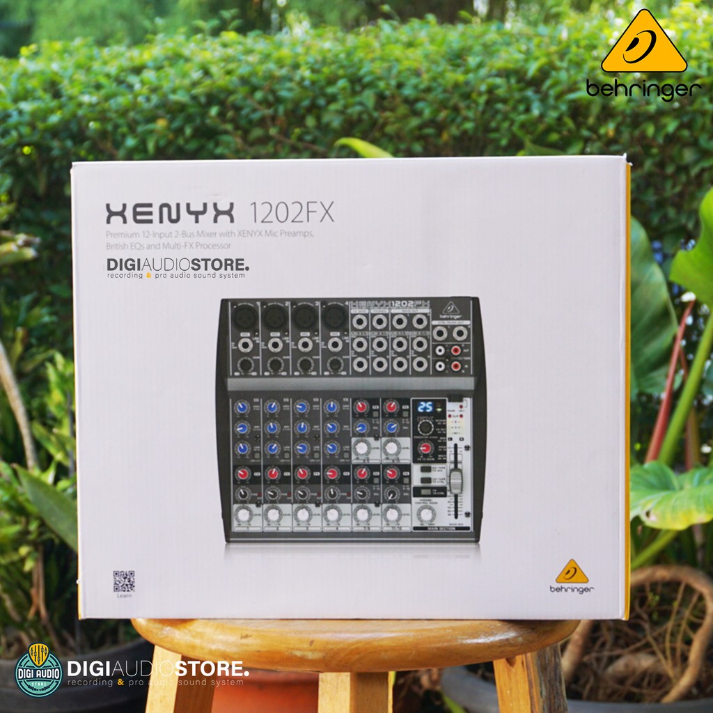 Audio Mixer 8 Channel Behringer Xenyx 1202FX - 4 Mono ( Microphone ) & 4 Stereo Line - Dengan Efek