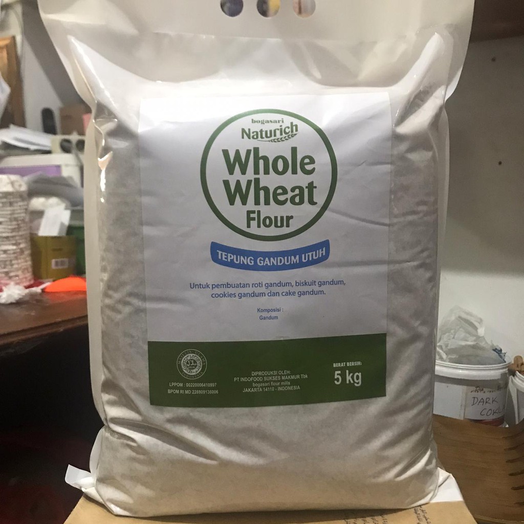 

Tepung Gandum Utuh 5kg - Naturich Whole Wheat Flour 5kg - Gosend / Grab Only!!!