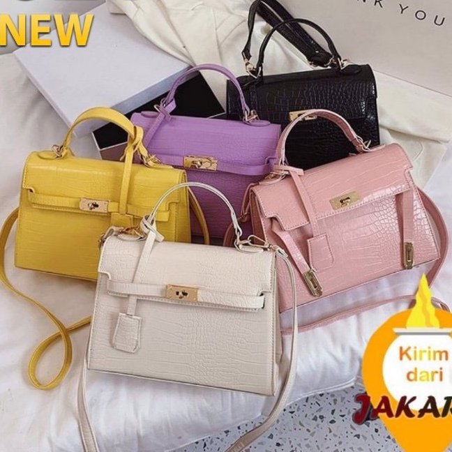 (2PC BISA IKG)GTBI99881327 New Arrival  !!!  Tas Selempang  Tas Wanita Import  Premium Terbaru