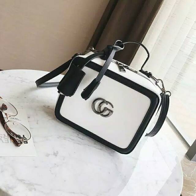 Tas import batam gucci