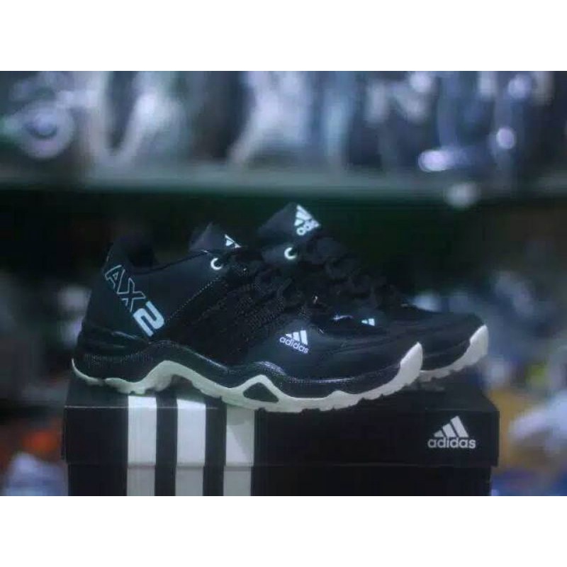 (ORIGINAL) SEPATU ADIDAS AX2 / SEPATU OLAHRAGA / SEPATU RUNNING / SEPATU LARI