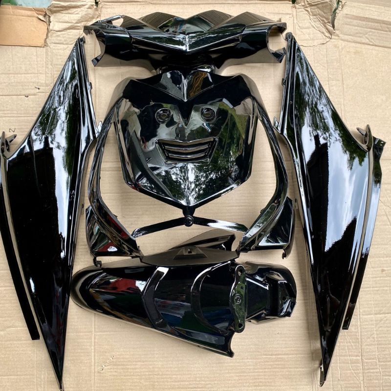 TERMURAH Full body halus cover body halus Honda beat karbu hitam