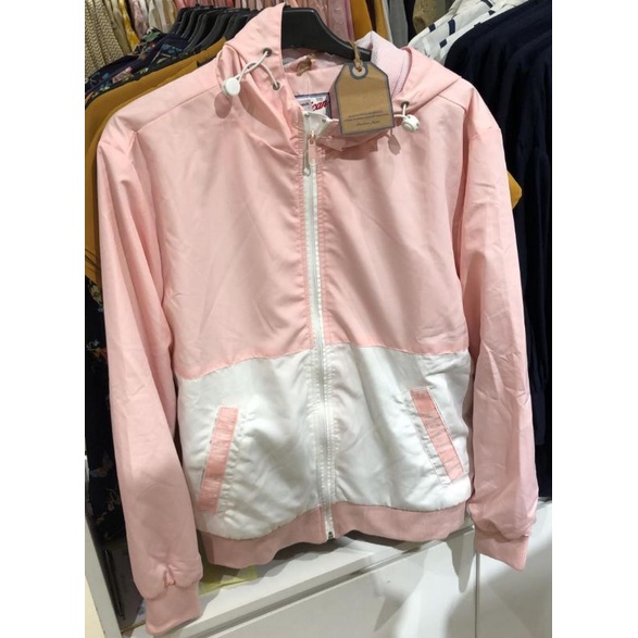 Jaket Wanita Parasut Brand American Jeans